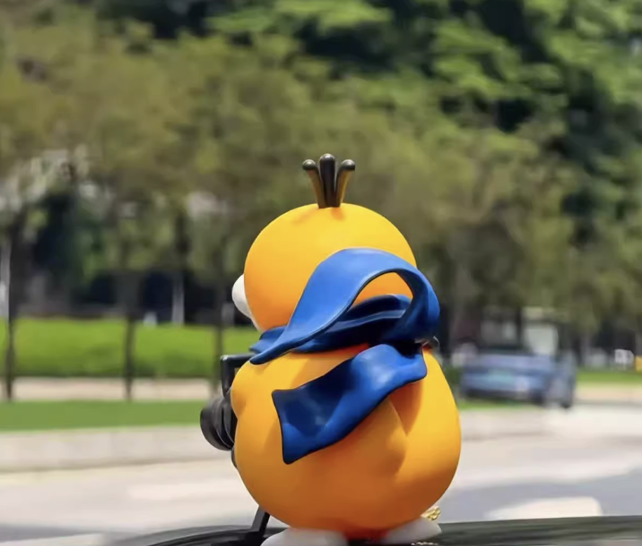 Road Bandit Gatling Psyduck Car ornaments